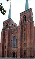 Roskilde cathedral west facade.jpg